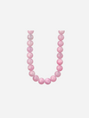 Halskæde med ensartede, rosa perler. Enkel og elegant uden vedhæng.