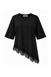 Akacia T-shirt fra Sassy Copenhagen er en feminin og moderne T-shirt - packshot