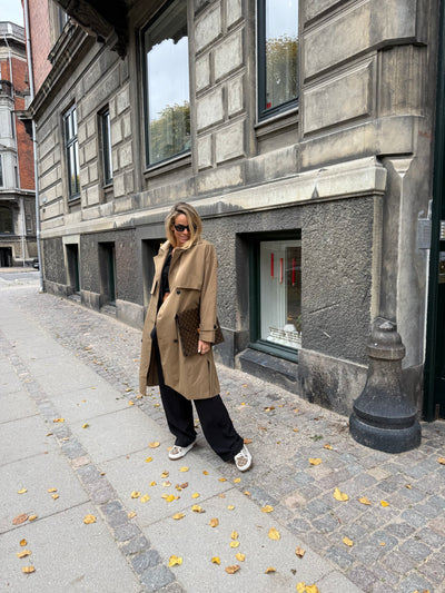 Sassy Copenhagen - Trenchcoat - Dark Khaki - Kaya