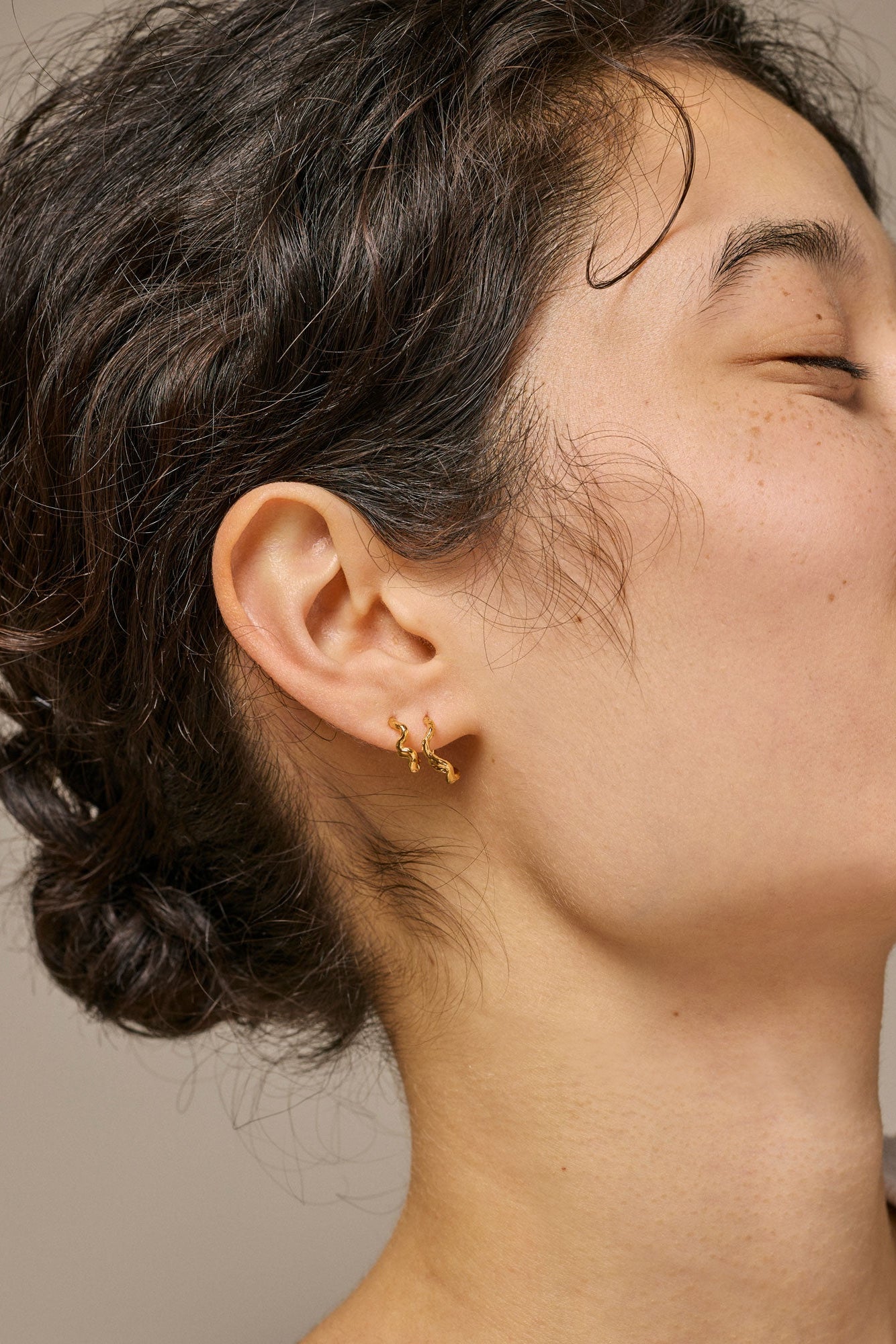 Enamel - Øreringe Hoops - Guld - Holly Small