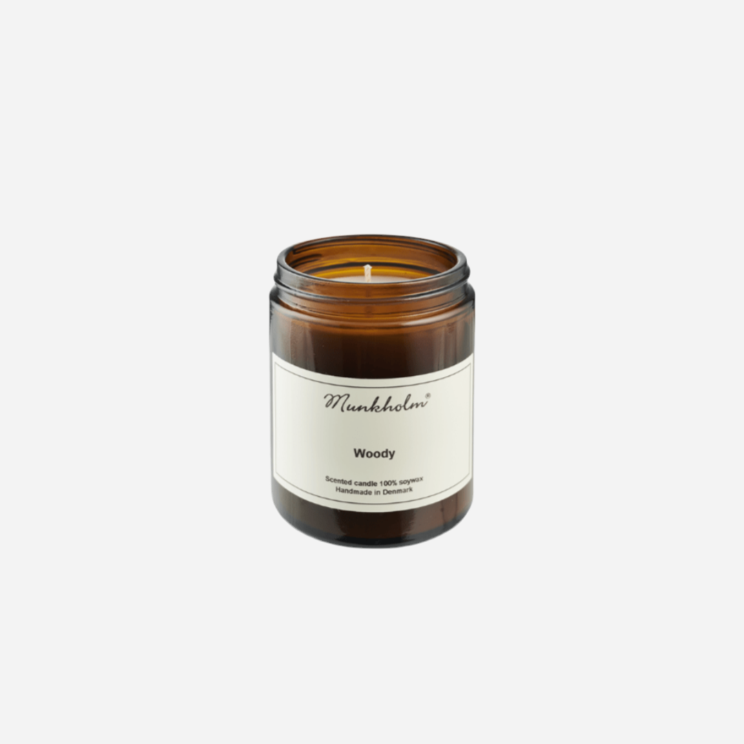 Scented candle - Woody - 180 ml. - Munkholm sss