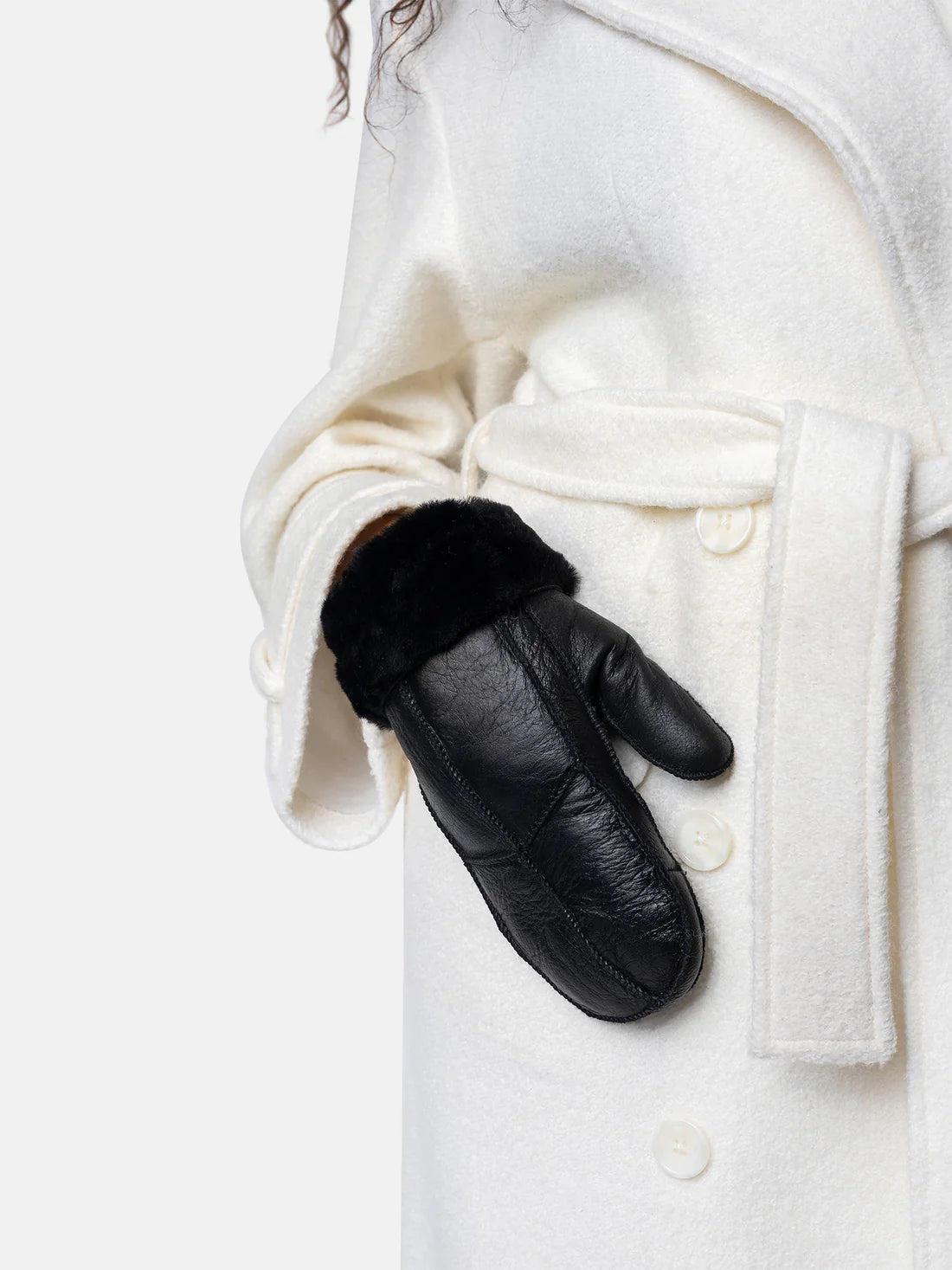Re:Designed - Vanter - Black - Henny