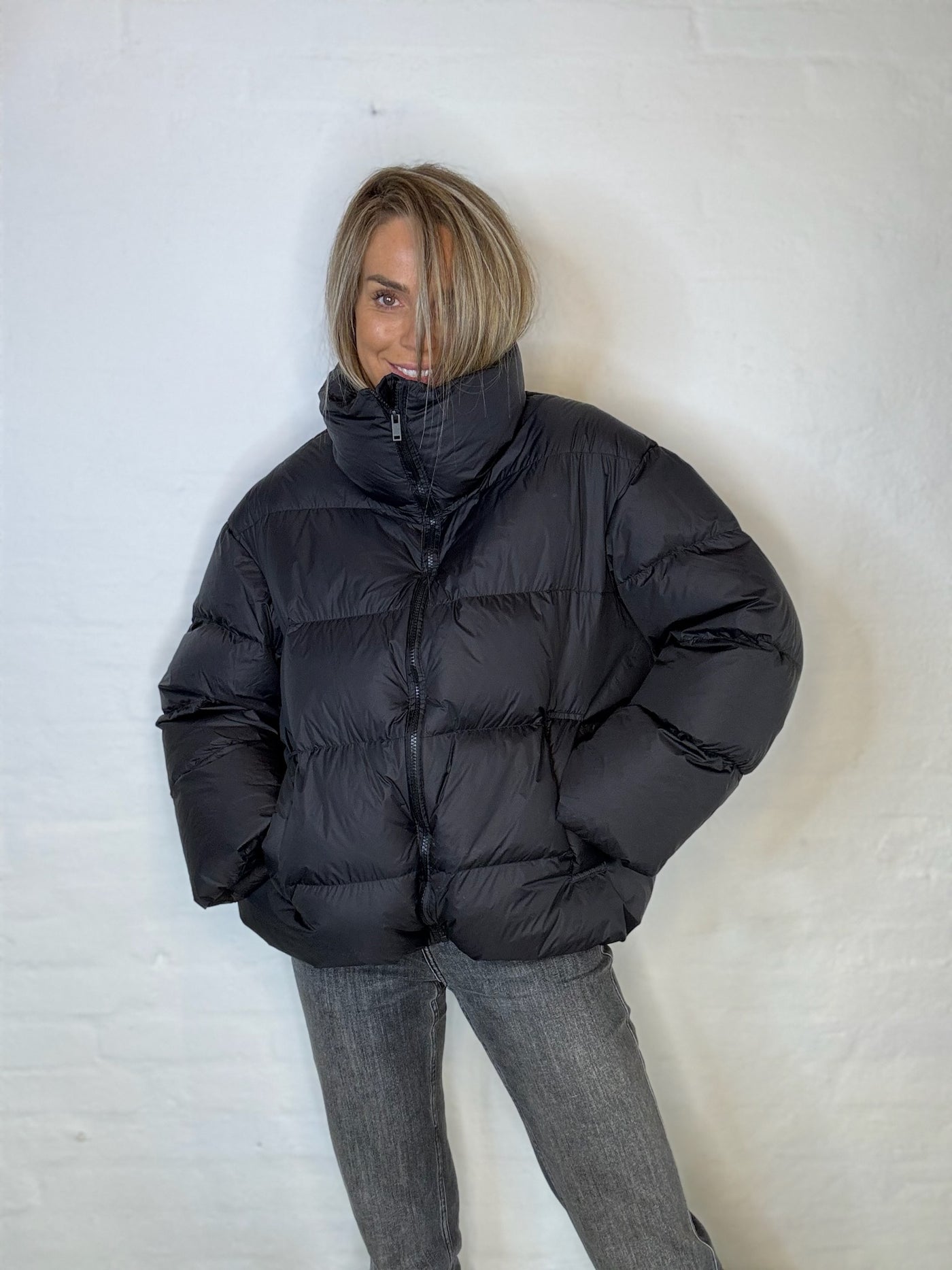 Sassy Copenhagen - Puffer jakke - Sort - Dun jakke- Alina