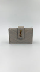 Saint Laurent - Monogram Quilted Card Holder - beige kortholder - secondhand