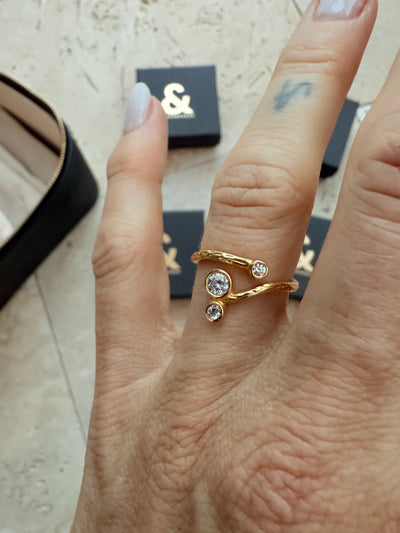 Andcopenhagen - Luksus Adventskalender - 1 rejse smykkeskrin + 4 stk 18 karat guldbelagte smykker (UDSOLGT - bemærk preorder )