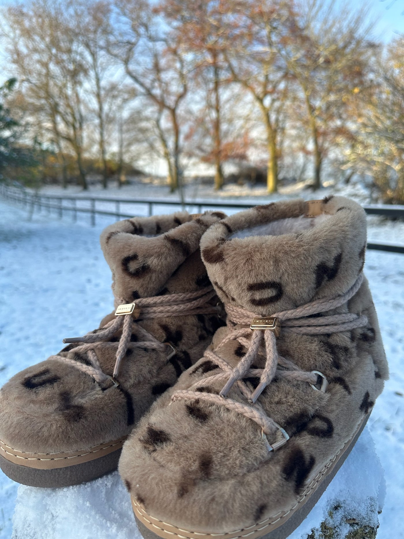 INUIKII - Winter boot - Classic print - Sand