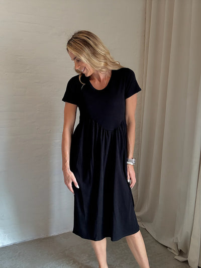 Sassy Copenhagen - Dress - Black - Travel