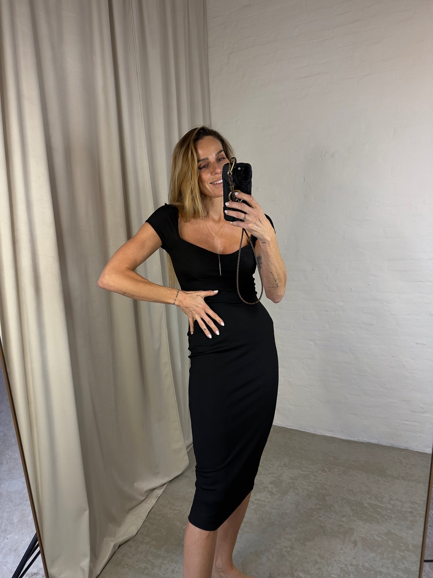 Sassy Copenhagen - Kjole - Sort - Isabelle - Preorder