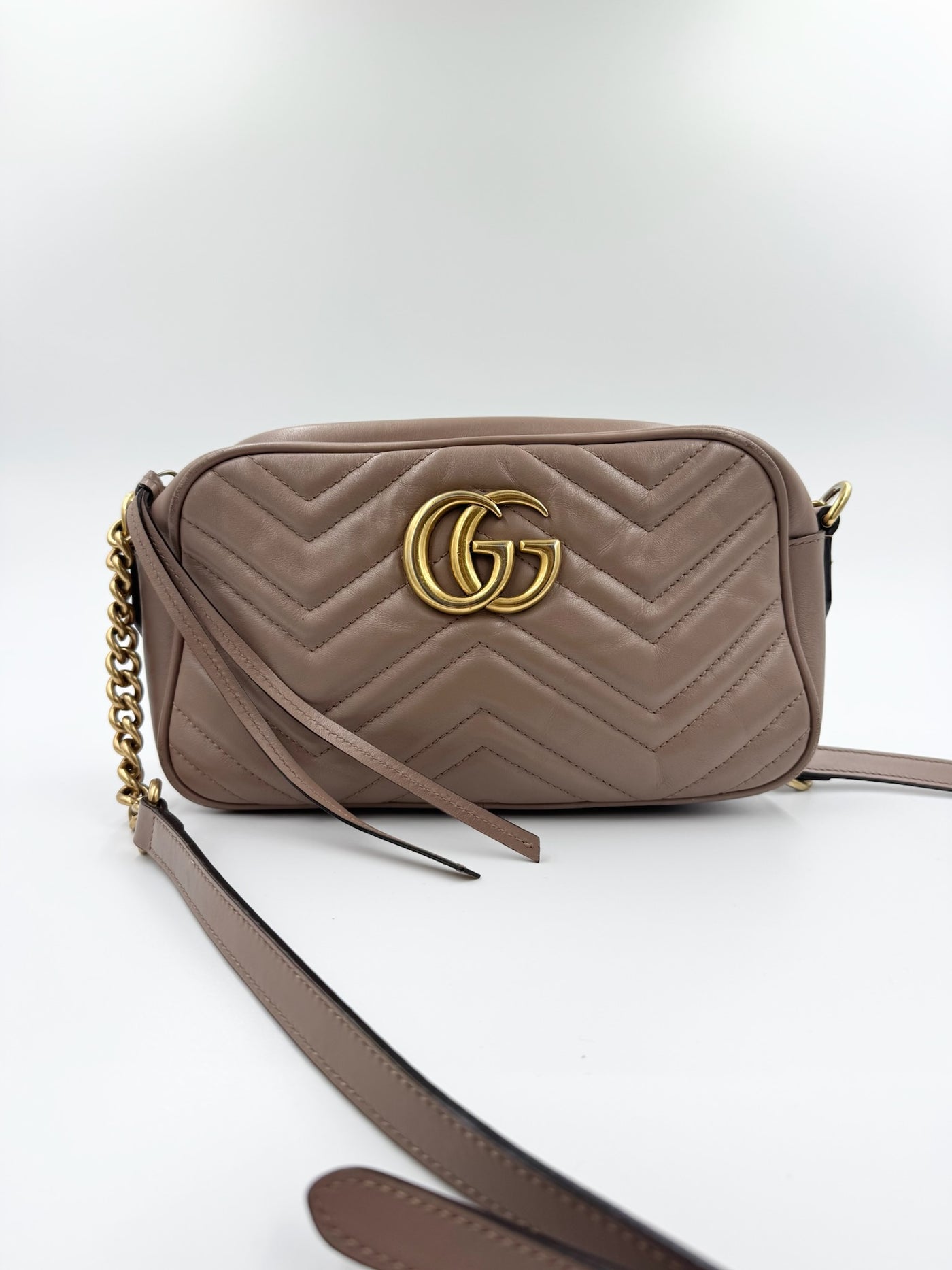 Gucci - Calfskin Matelasse GG Marmont - Secondhand