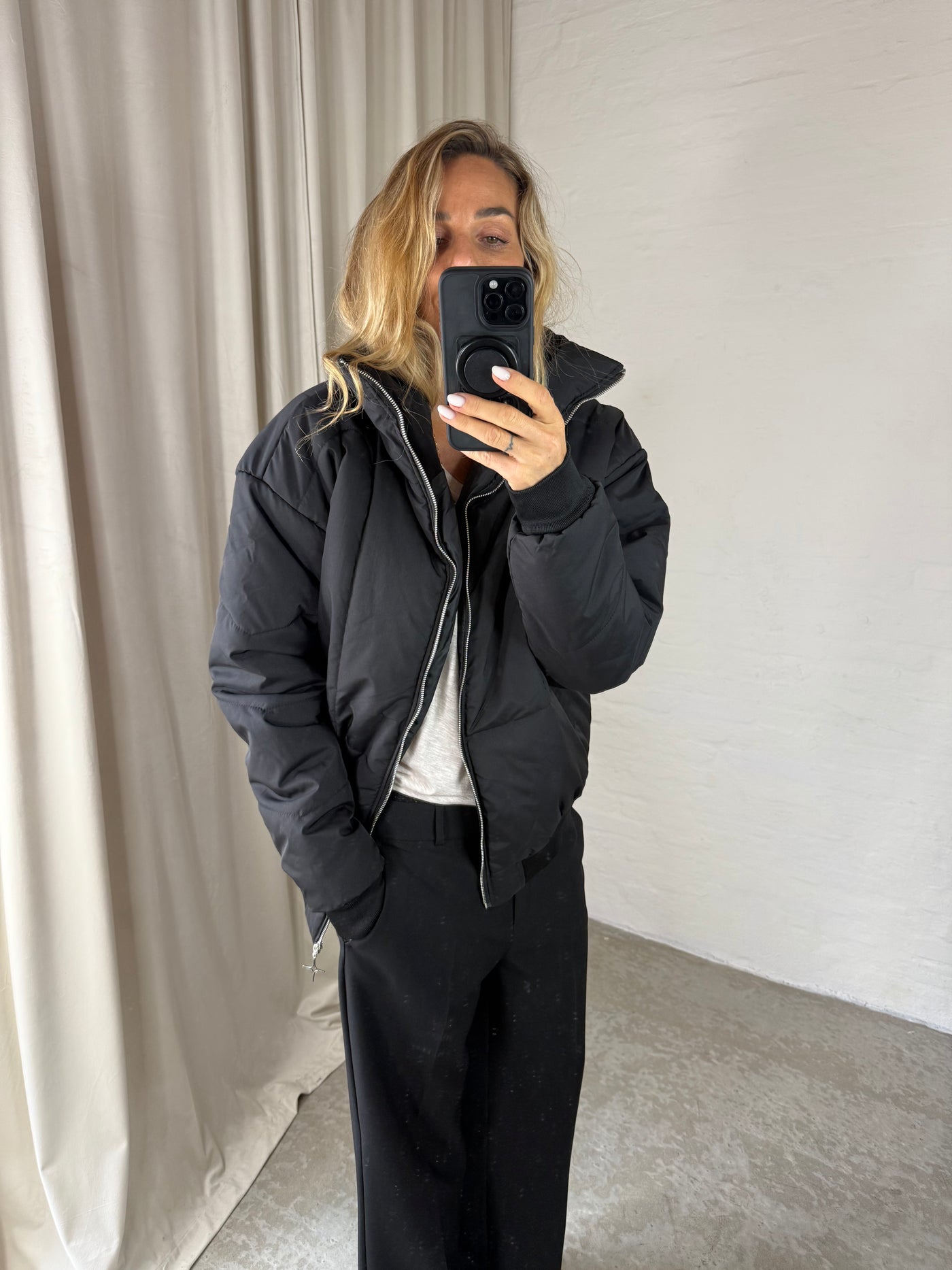 Sassy Copenhagen - Puffer Jakke - Sort - Tella