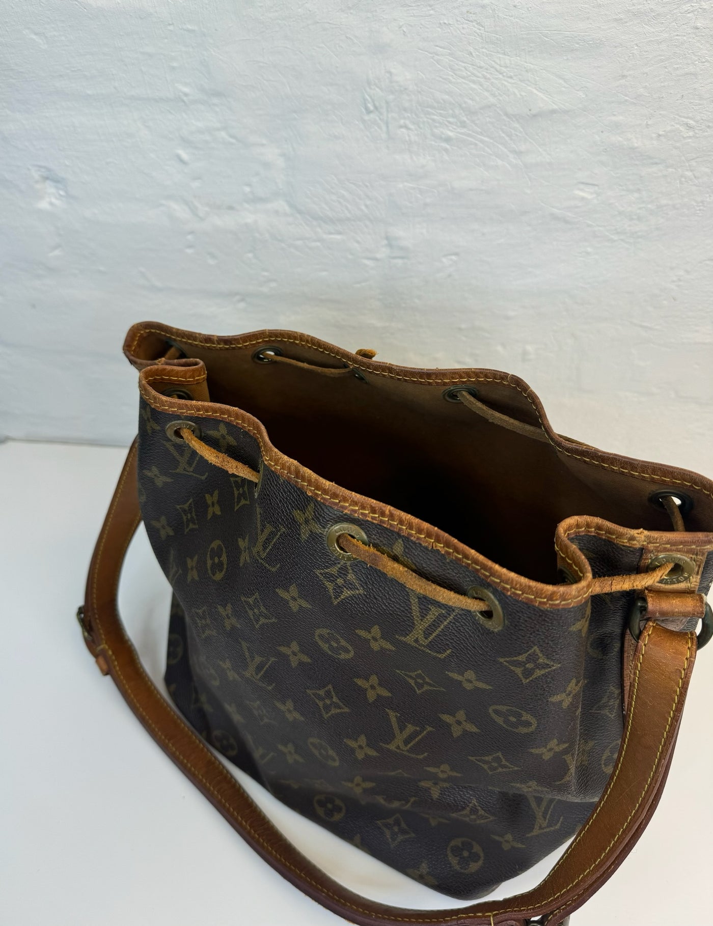 Louis Vuitton - Damier sac plat shopper bag with red front - Secondhand