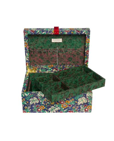 Sissel Edelbo - Jewelry box/organizer - Jacita SILK - No. 55 pp