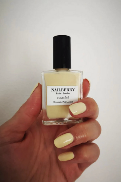 Nailberry - Smør lys gul - Folie Douce sss