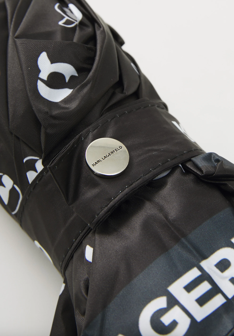 Karl Lagerfeld - Paraply - Black - Ikon AOP small