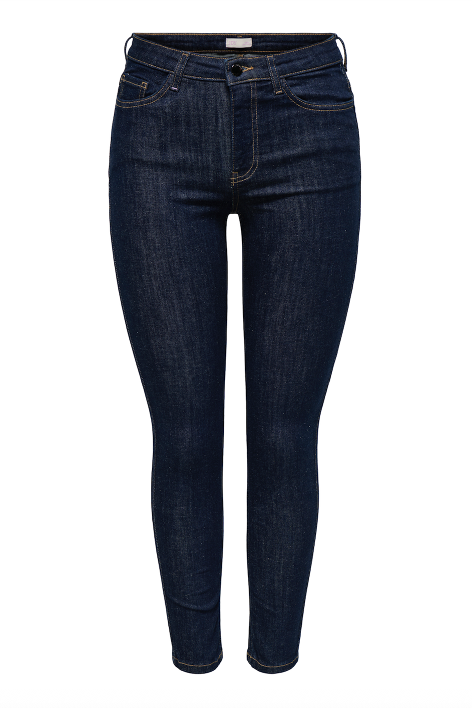 Mørkeblå jeans med tætsiddende pasform og fem-lomme design, set forfra.