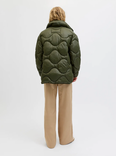 JJXX - Quilted Jakke - Grape Leaf - Stella (PREORDER)