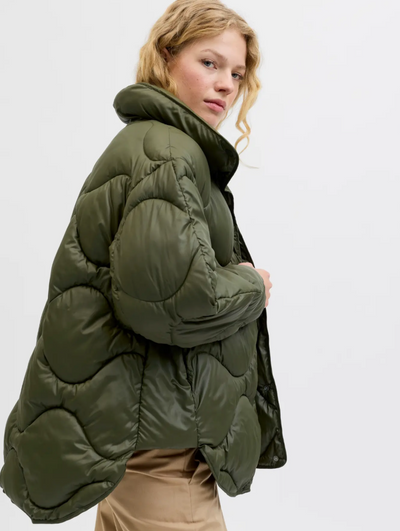 JJXX - Quilted Jakke - Grape Leaf - Stella (PREORDER)