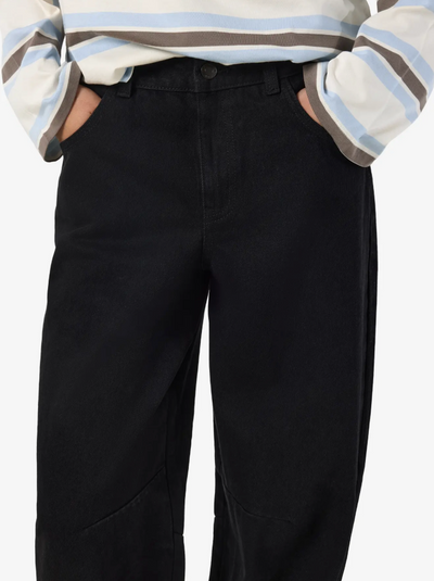 Noisy May - Barrel Jeans - Black - Hazal