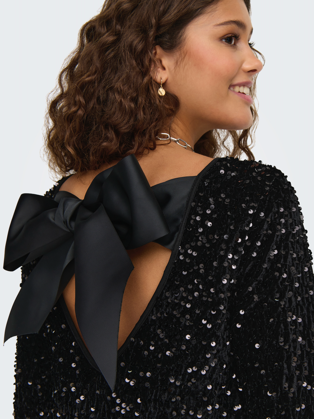 ONLY - Dress - Black sequins with bow - Anika