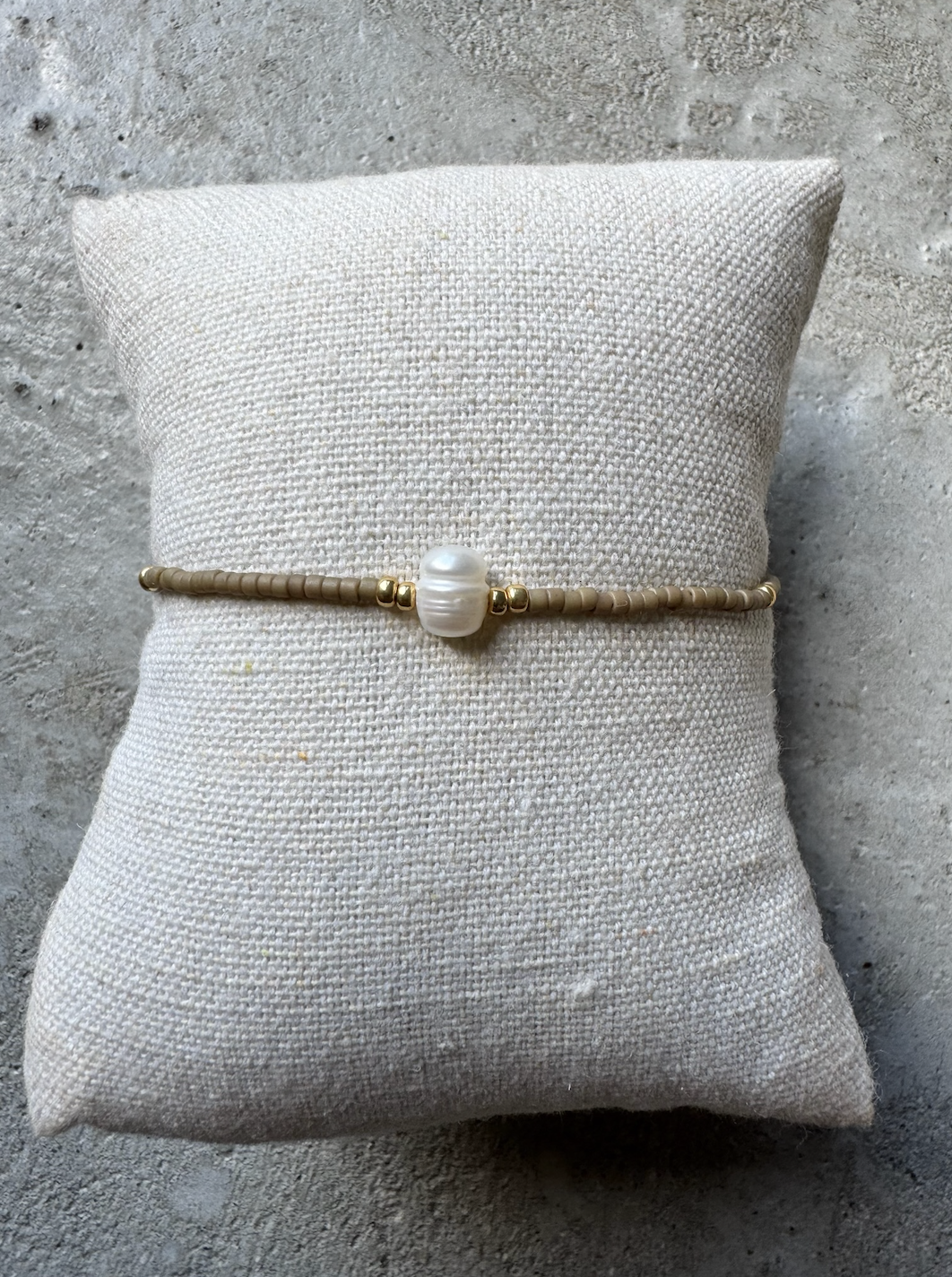 Pearl bracelet - Light green - Holly - Andcopenhagen
