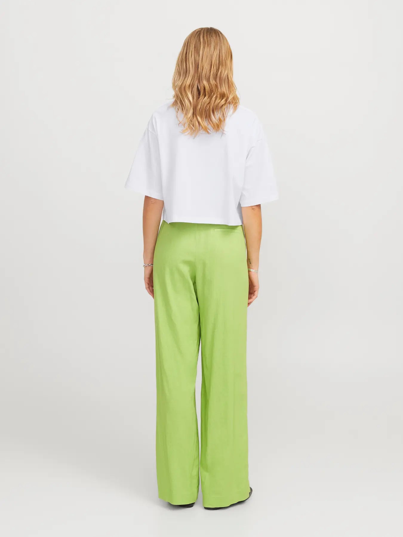 JJXX - T-shirt - Cropped hvid - Andrea