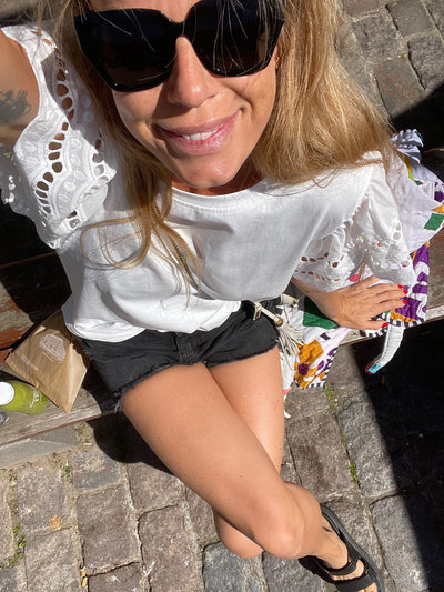 Sassy Copenhagen t-shirts & toppe Boxy t-shirt med blonder - Hvid - Mia - Sassy Copenhagen