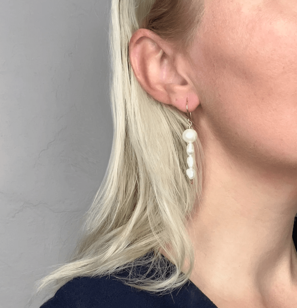 HYMNESS Accessories Ella Pearl - Earrings/Øreringe - HYMNESS
