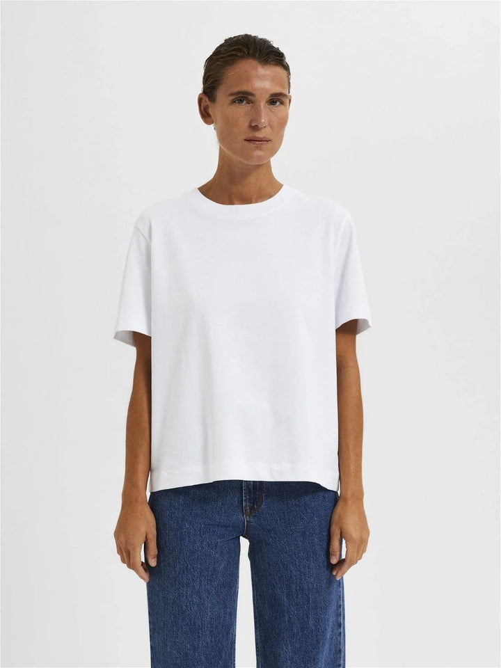 Maglietta Donna Manica Corta Selected Femme - Modello Noos Girocollo In Cotone Biologico - Taglio Normale, Essenziale