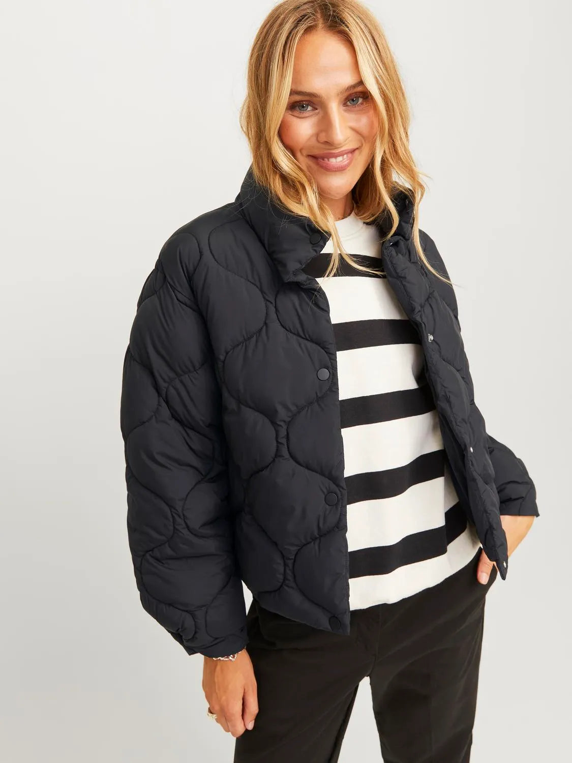 JJXX - Jakke - Kort Quilted sort - Sena