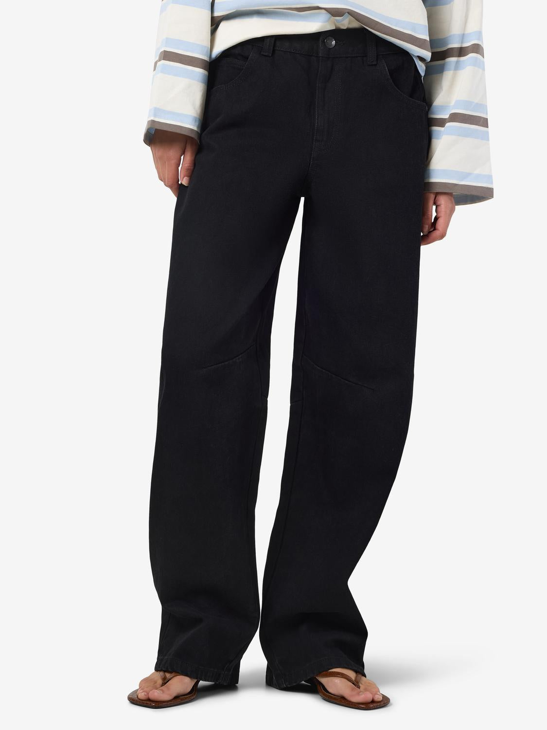 Noisy May - Barrel Jeans - Black - Hazal