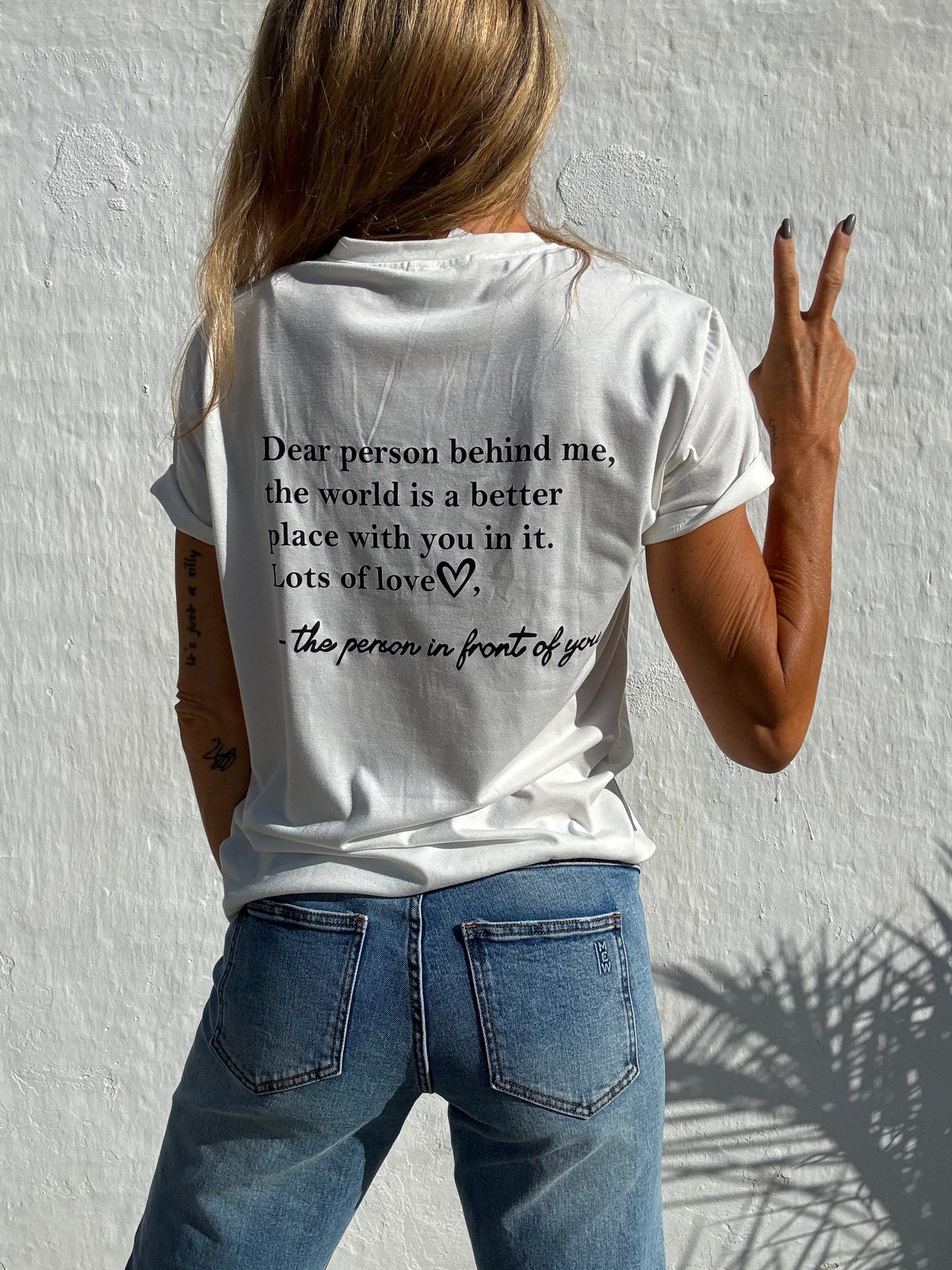 Sassy Copenhagen t-shirts &amp; toppe Statement t-shirt - You are enough - Saga - Sassy Copenhagen