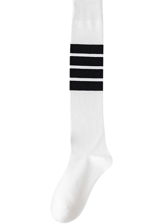 Stribet lange sokker - Hvid med sort - Sassy Copenhagen